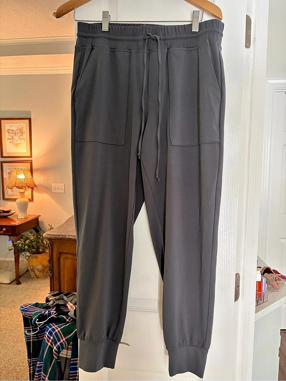 Lou & Grey Women's Jogger Pants Gray Medium